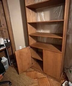 Custom Bookshelf Built-ins